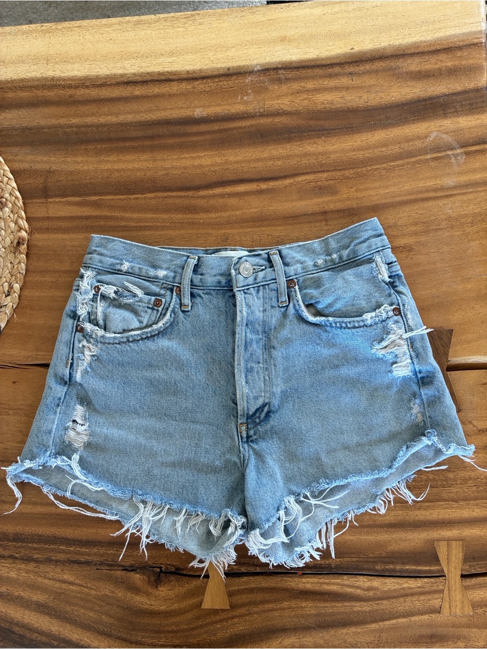 Agolde Women's Parker Vintage Cut
Off Short SZ 24